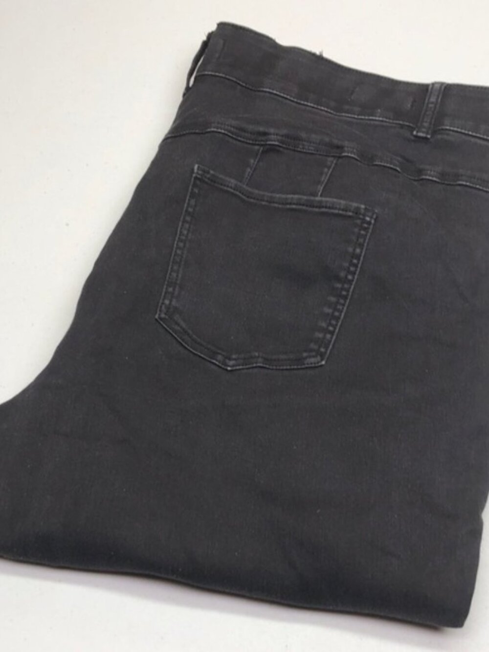 TRIBAL BLACK SOPHIA CURVY JEGGING JEANS 20Wx29 ⭐️